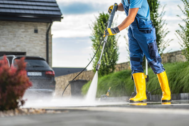 Why Choose Our Certified Pressure Washing Experts for Your Project Needs in Kahaluu, HI?